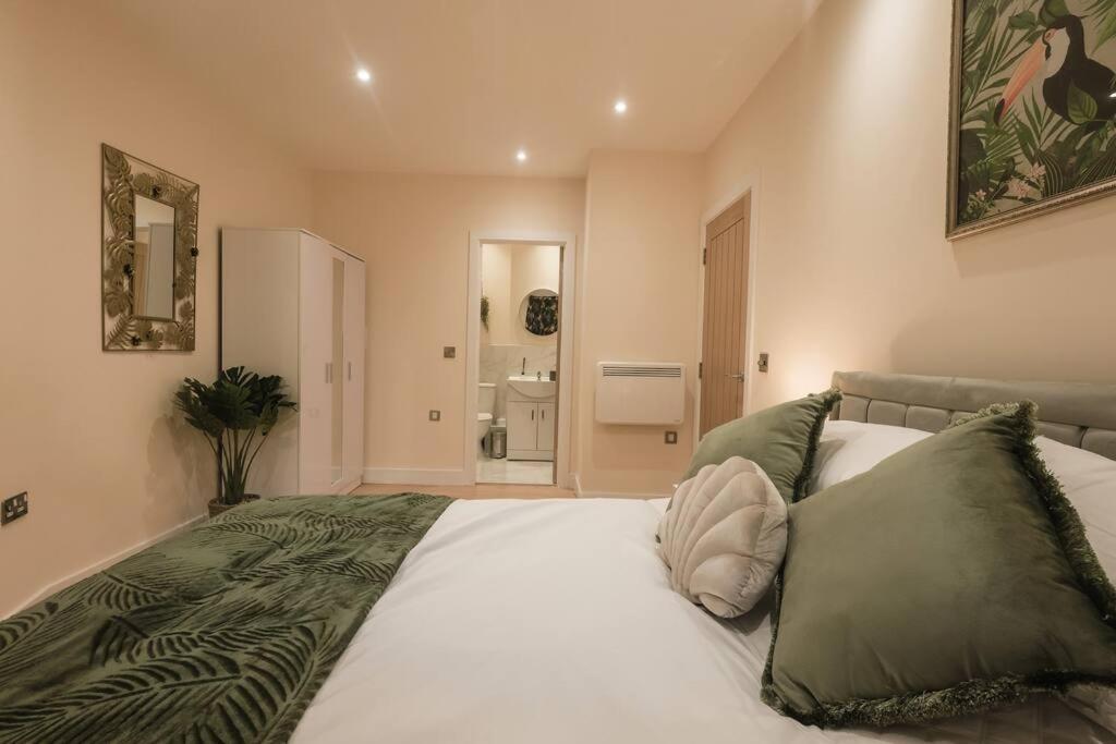 דירות סאות'המפטון Ocean - 2 Bed Flat Sleeps 6 With Gym Access מראה חיצוני תמונה